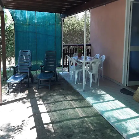 Сasa de vacaciones Alloggi Al Mare 4 E 3 *