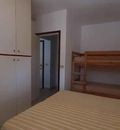 Сasa de vacaciones Alloggi Al Mare 4 E 3 *