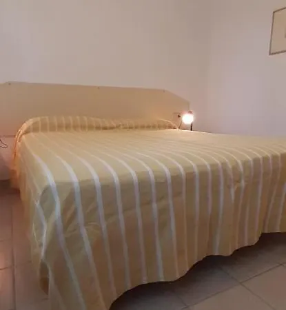 Alloggi Al Mare 4 E 3 Holiday home *